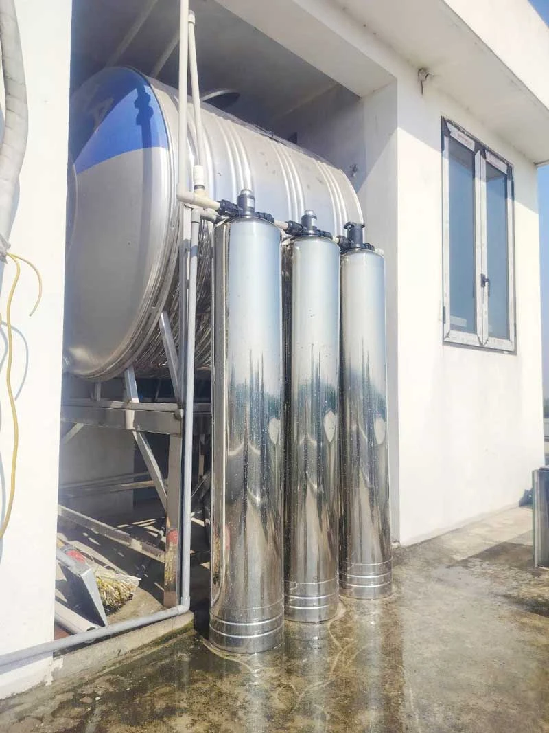 T112 - Bộ lọc nước đầu nguồn loại bỏ kim loại, Clo dư, đá vôi, tạp chất tàn dư,...