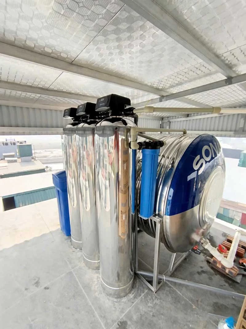 T115 - Bộ lọc nước đầu nguồn xử lý kim loại, đá vôi, khí Clo dư, rong rêu và các hạt bụi mịn,...